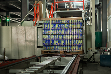 aerosol can packing aerosol can packing