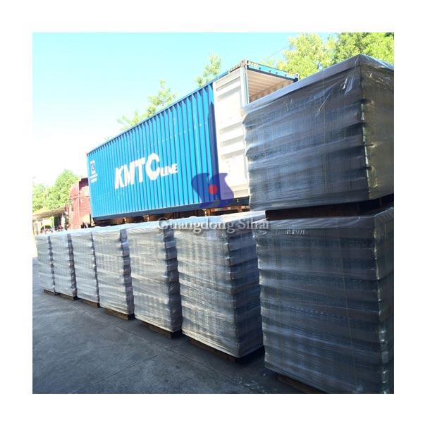 tin cans packing tin cans packing